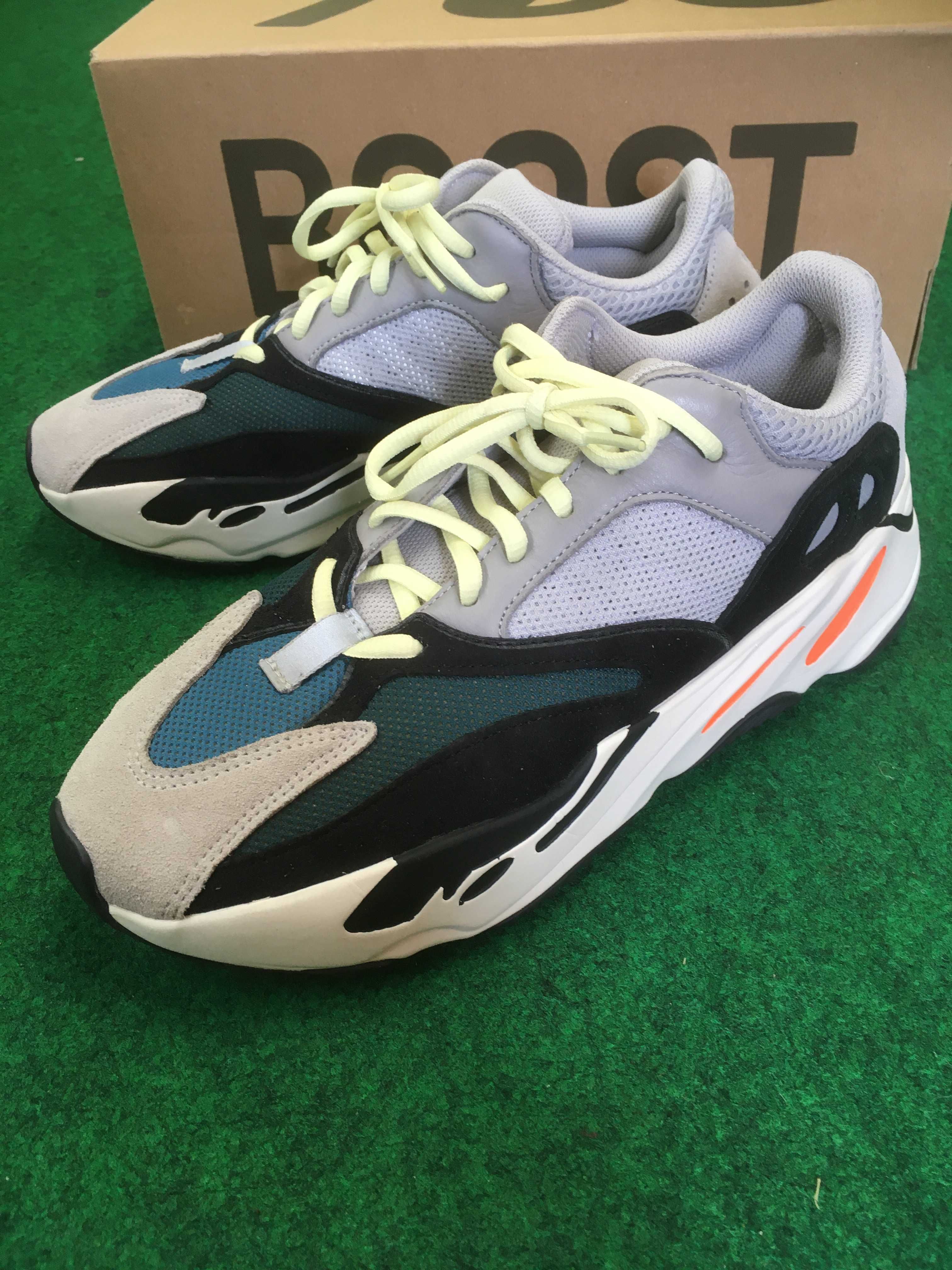 adidas YEEZY Boost 700 "Wave Runner"