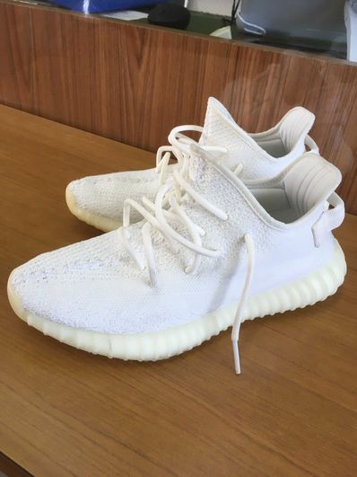adidas YEEZY Boost 350 V2 "Cream White"