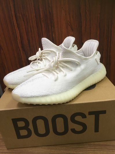 adidas YEEZY Boost 350 V2 "Cream White"