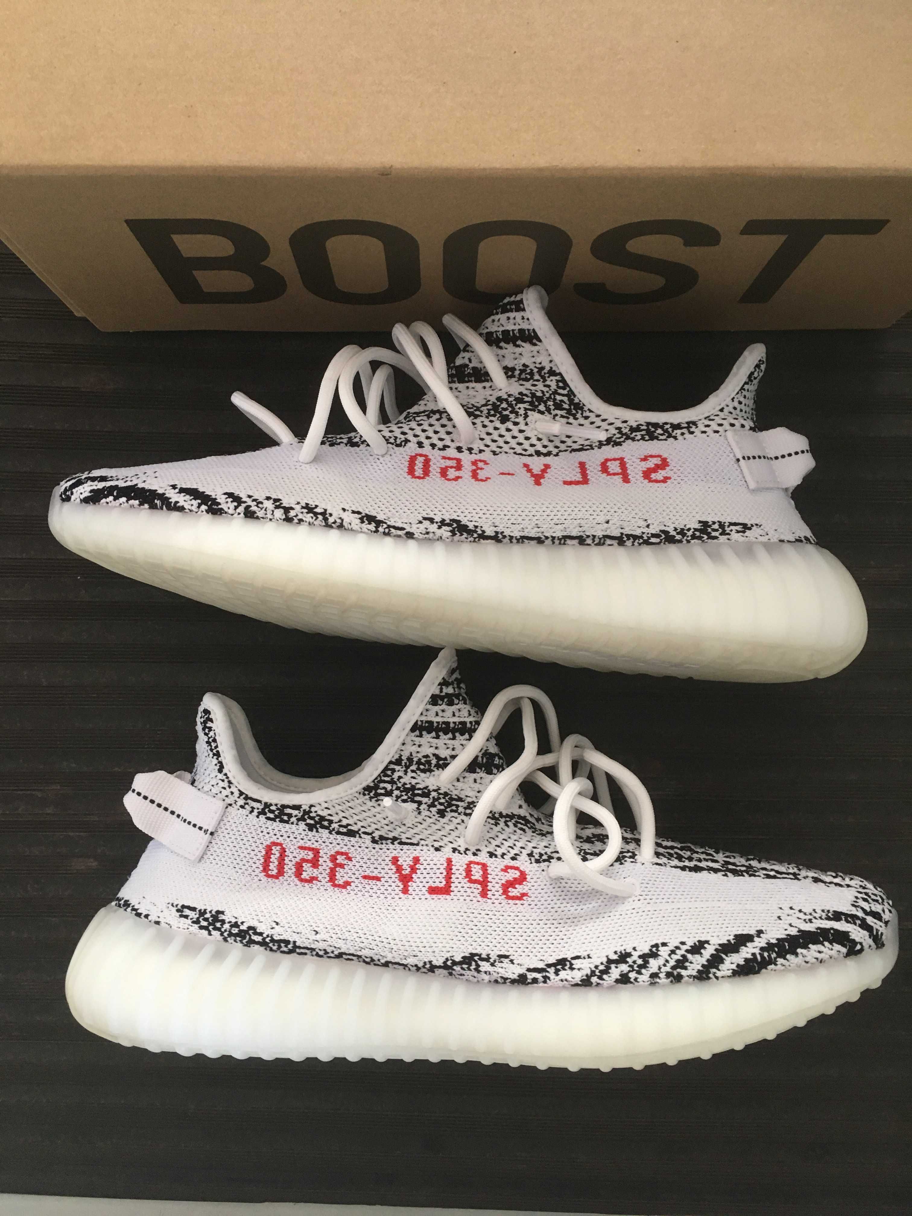 adidas YEEZY Boost 350 V2 "Zebra"