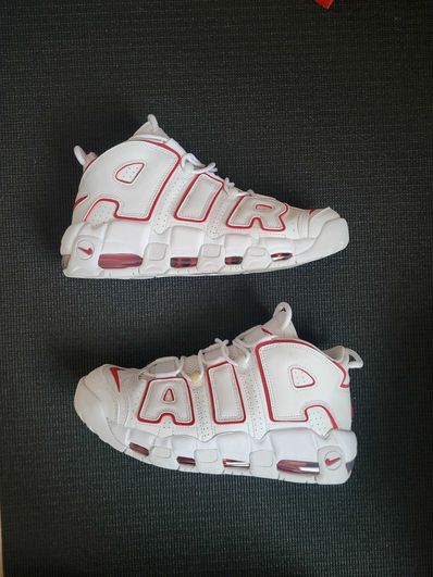 NIKE AIR MORE UPTEMPO "WHITE/VARSITY RED" (2021)