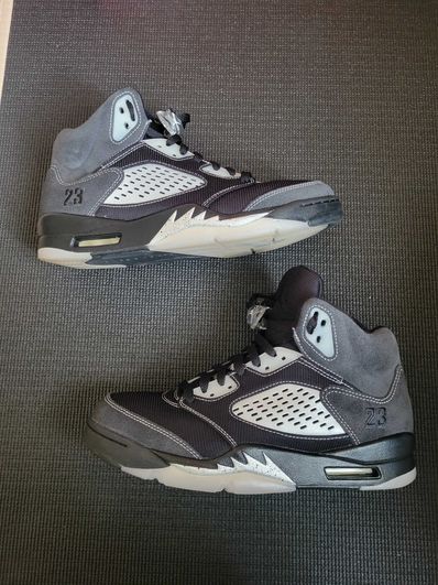 NIKE AIR JORDAN 5 "ANTHRACITE"