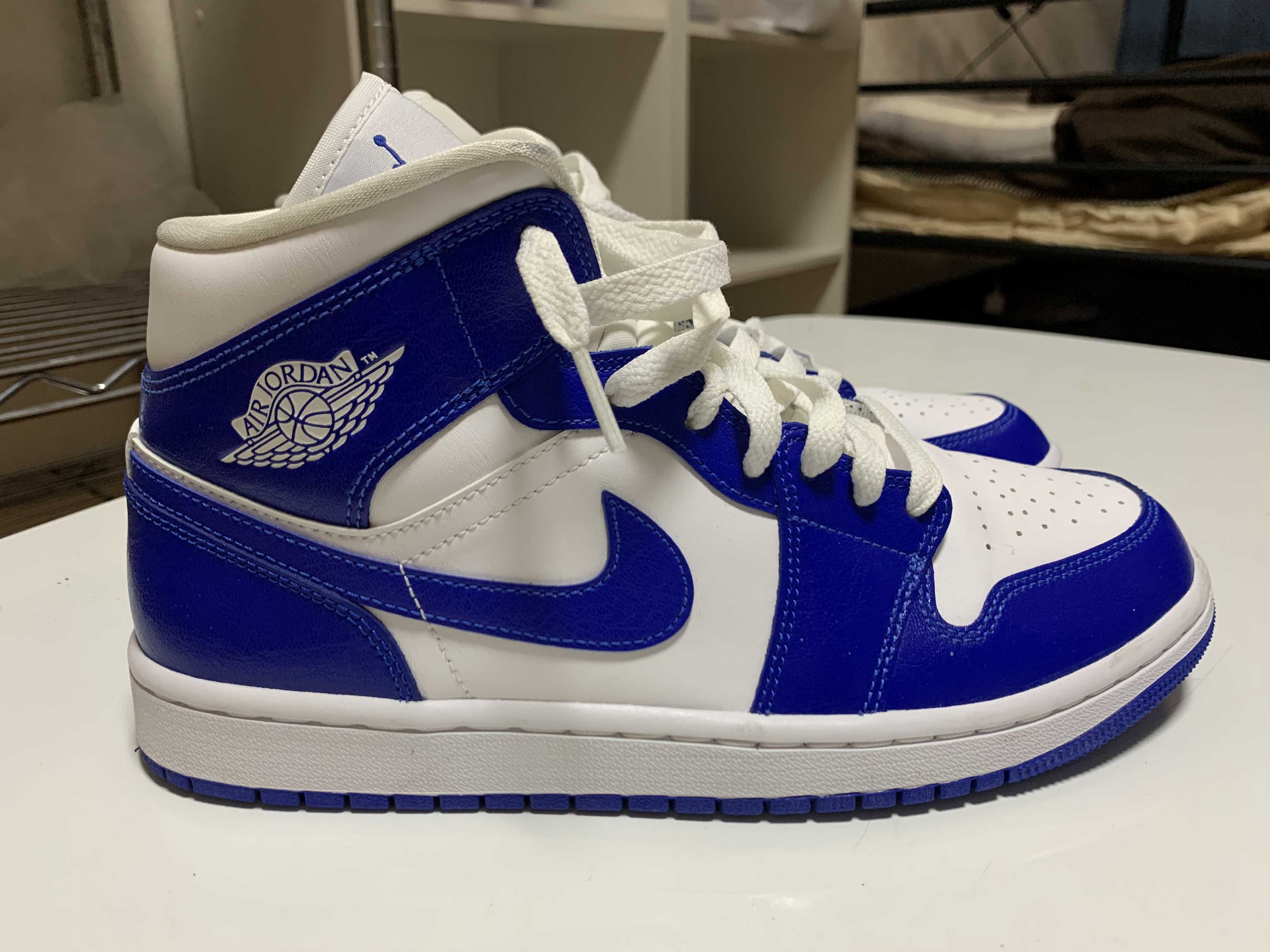 Nike Women's Air Jordan 1 Mid "Kentucky Blue"