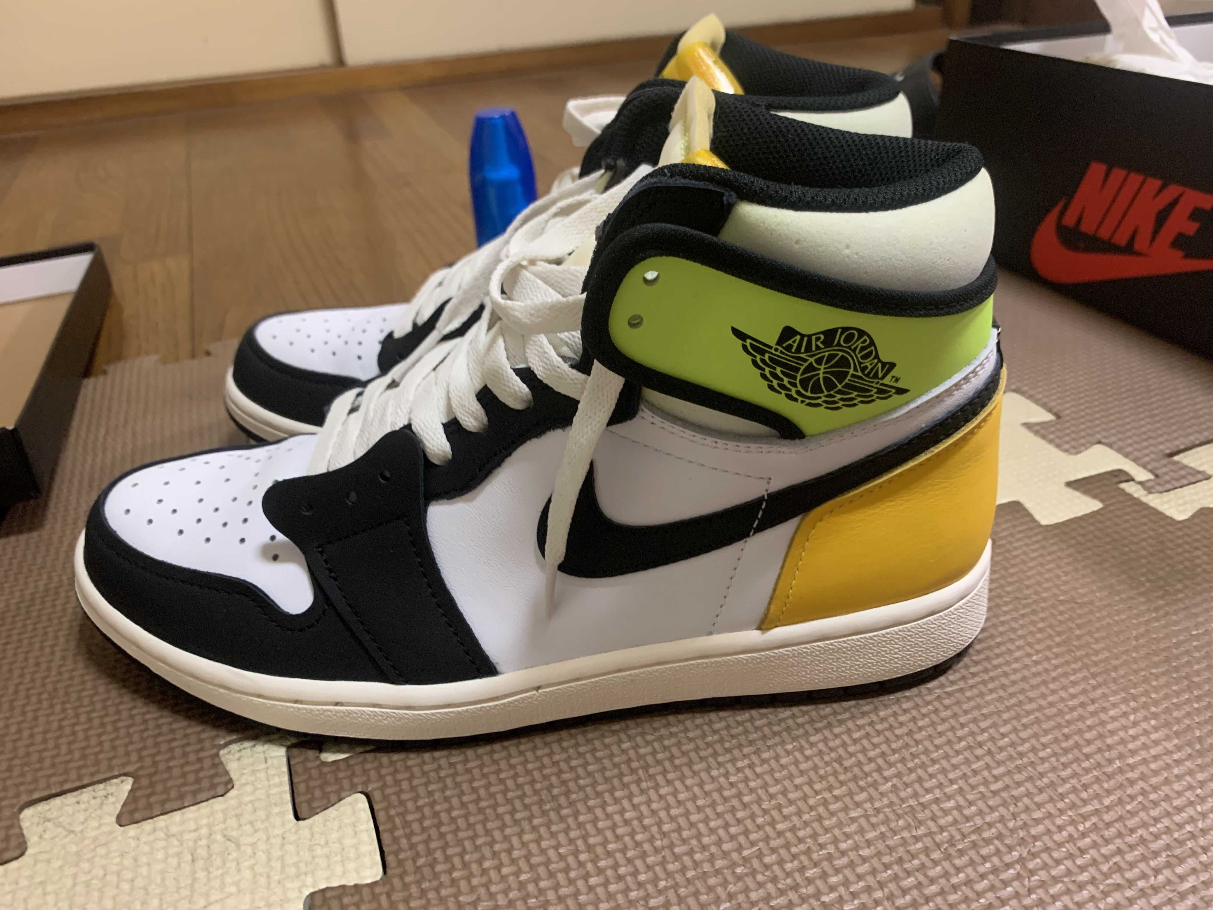 Nike Air Jordan 1 High OG "Volt Gold"