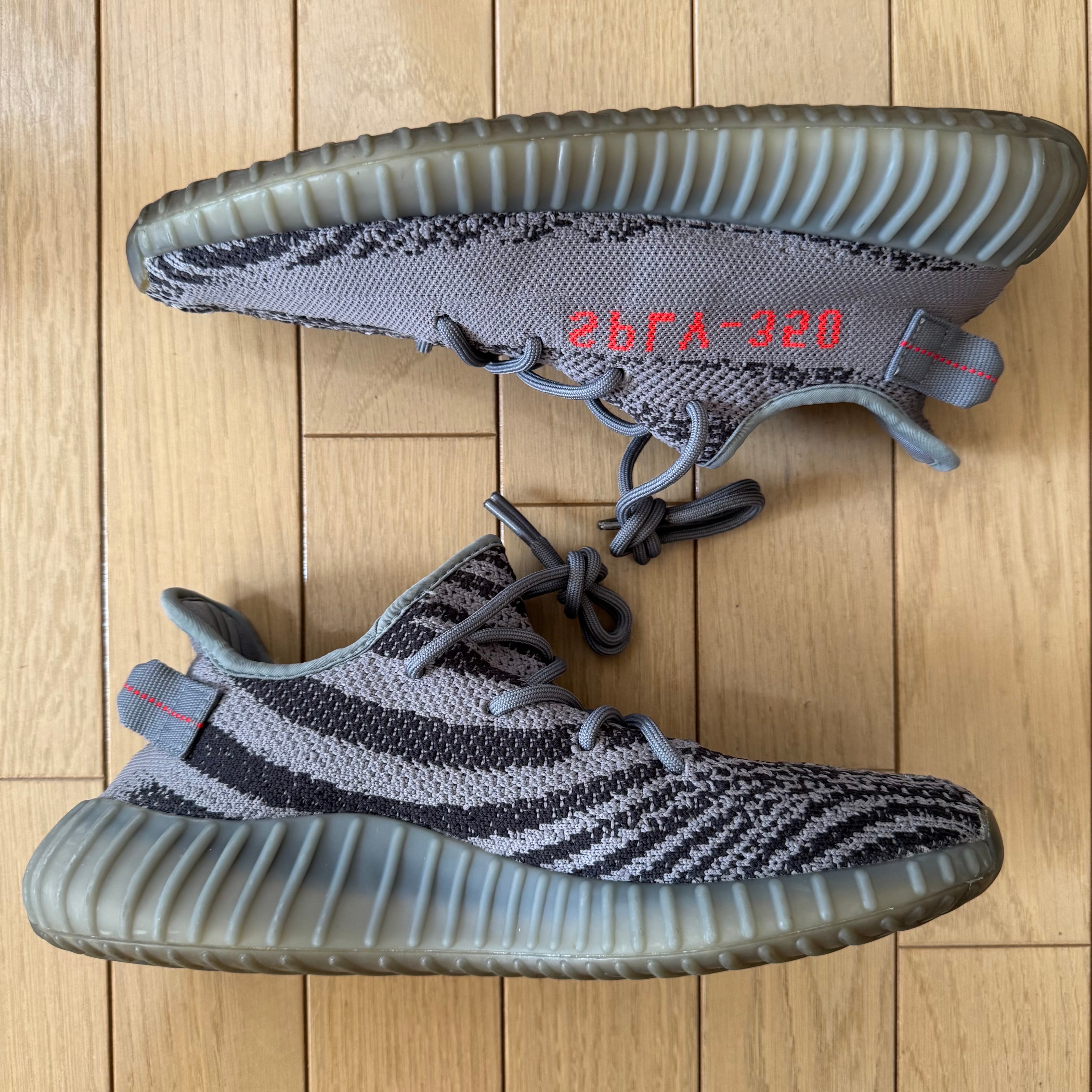 イージーブースト 350 V2(YEEZY BOOST 350 V2)/イージー 人気の