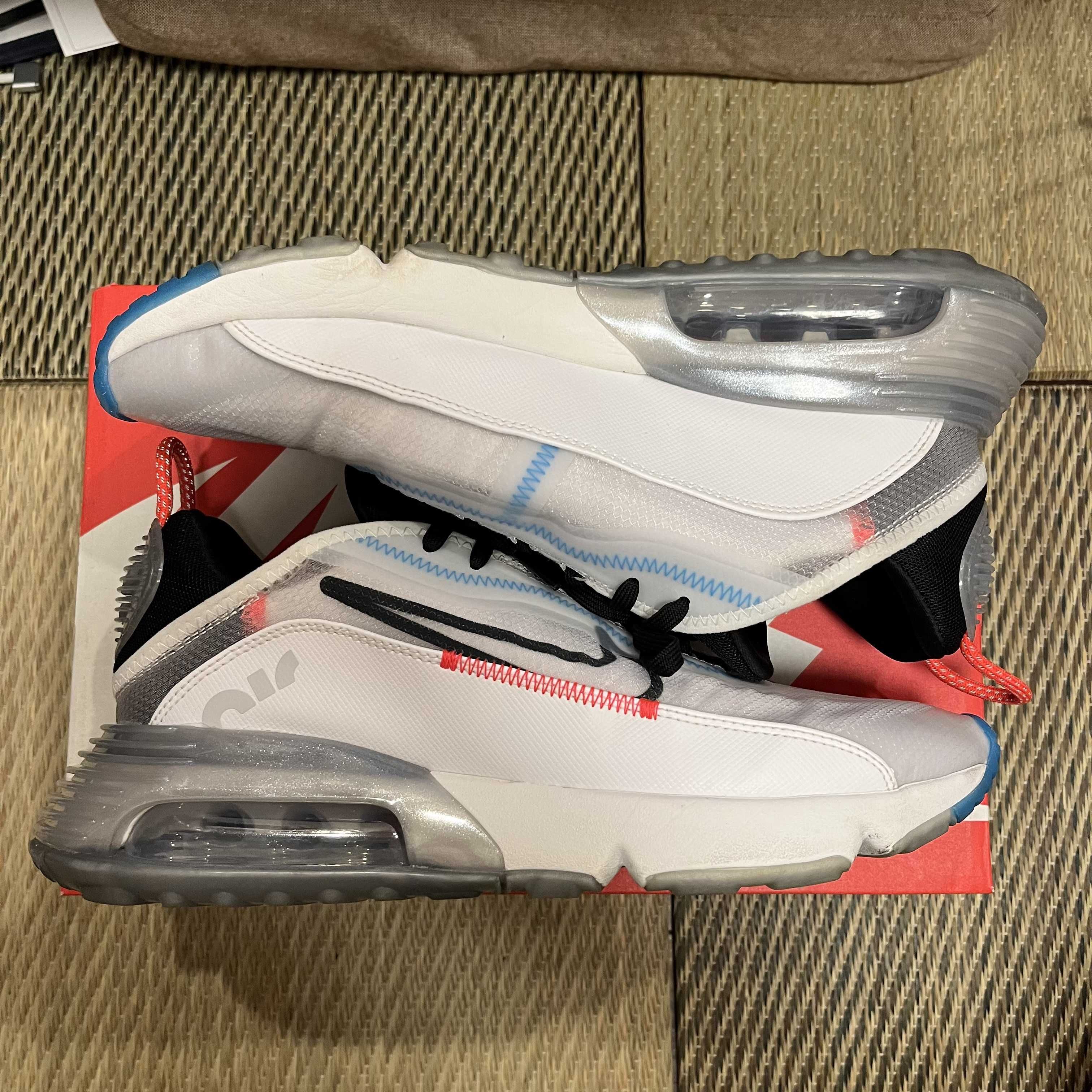 Nike Air Max 2090 "Pure Platinum"