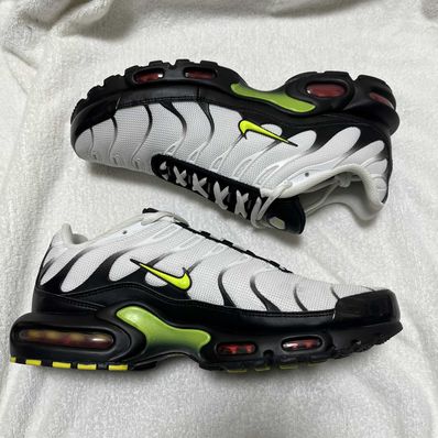 Nike Air Max Plus "White/Volt/Black"
