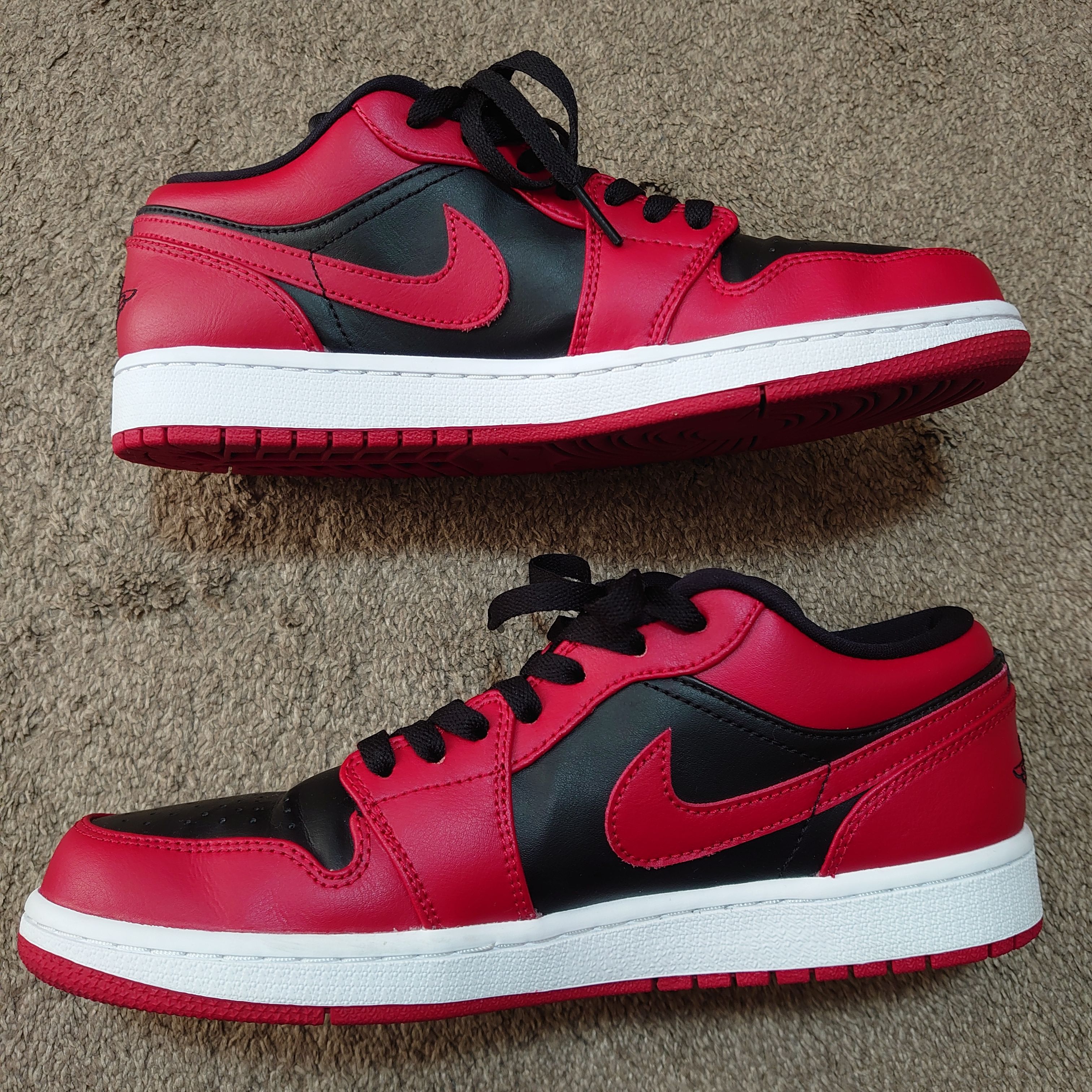Nike Air Jordan 1 Low "Varsity Red"   