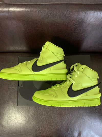 AMBUSH × NIKE DUNK HIGH "FLASH LIME"