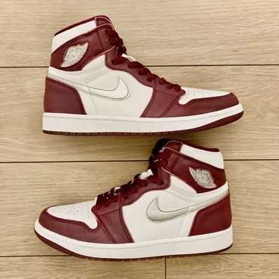 Nike Air Jordan 1 High OG "Bordeaux"