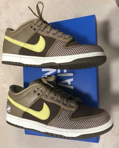 UNDEFEATED × Nike Dunk Low SP "Canteen/Lemon Frost/Palomino"