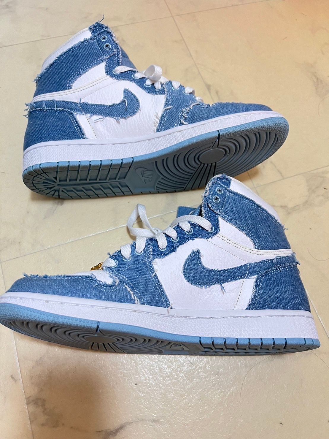 Nike Women's Air Jordan 1 High OG "Denim"