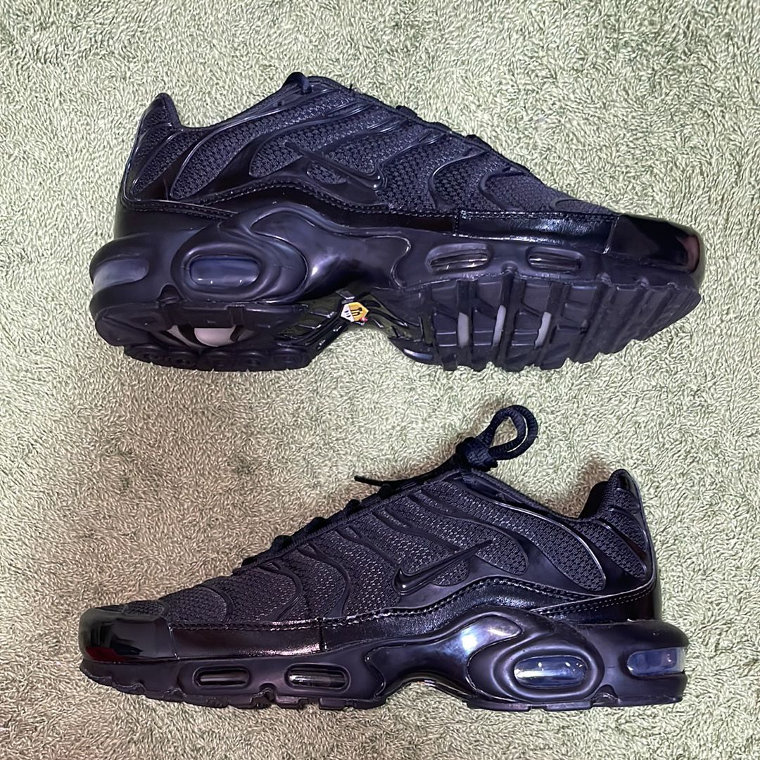 Nike Air Max Plus "Triple Black"
