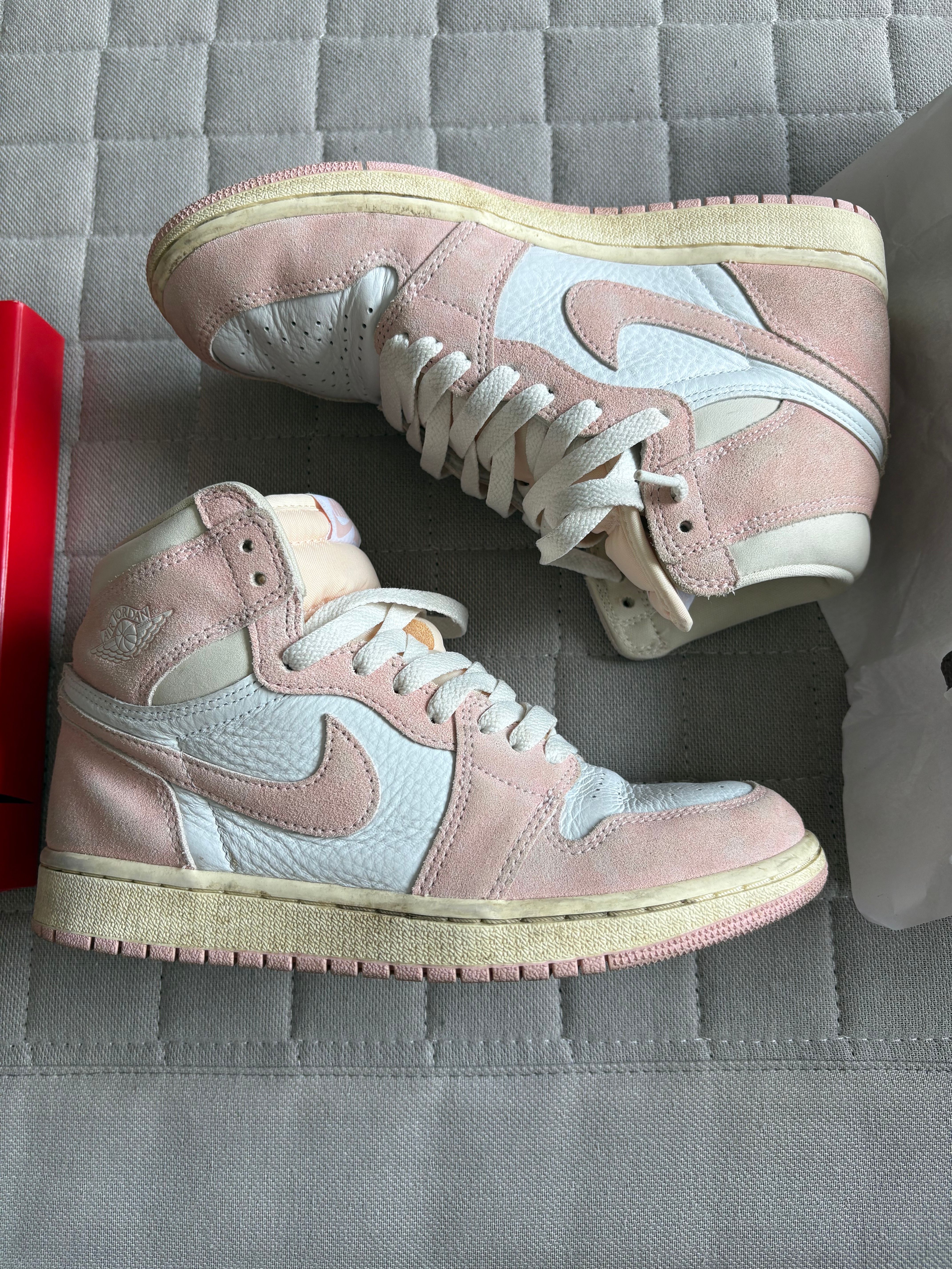 Nike Women's Air Jordan 1 Retro High OG "Washed Pink"