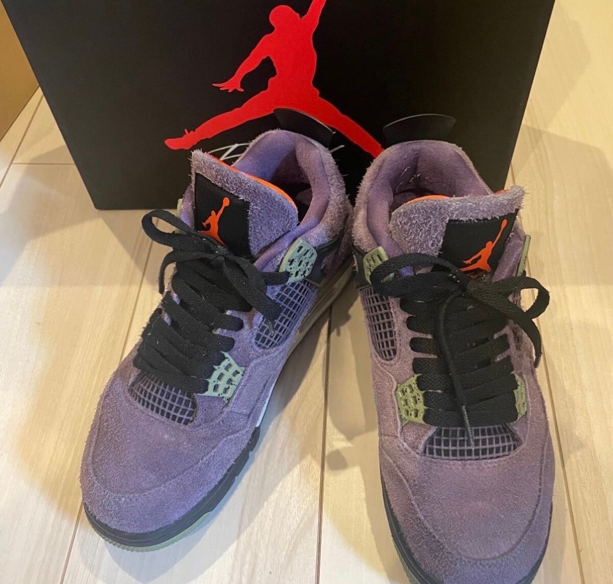 ナイキ ウィメンズ エアジョーダン4 "キャニオン パープル"