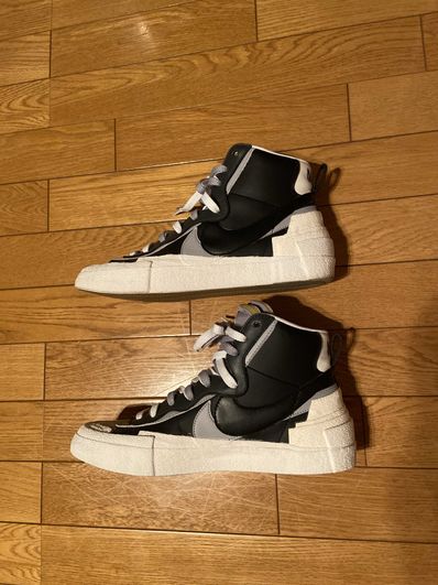 sacai × NIKE BLAZER MID "BLACK/WOLF GREY/WHITE"