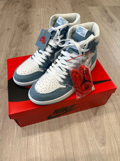 Nike Women's Air Jordan 1 High OG "Denim"