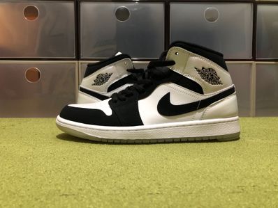 Nike Air Jordan 1 Mid "Omega/Black/White"