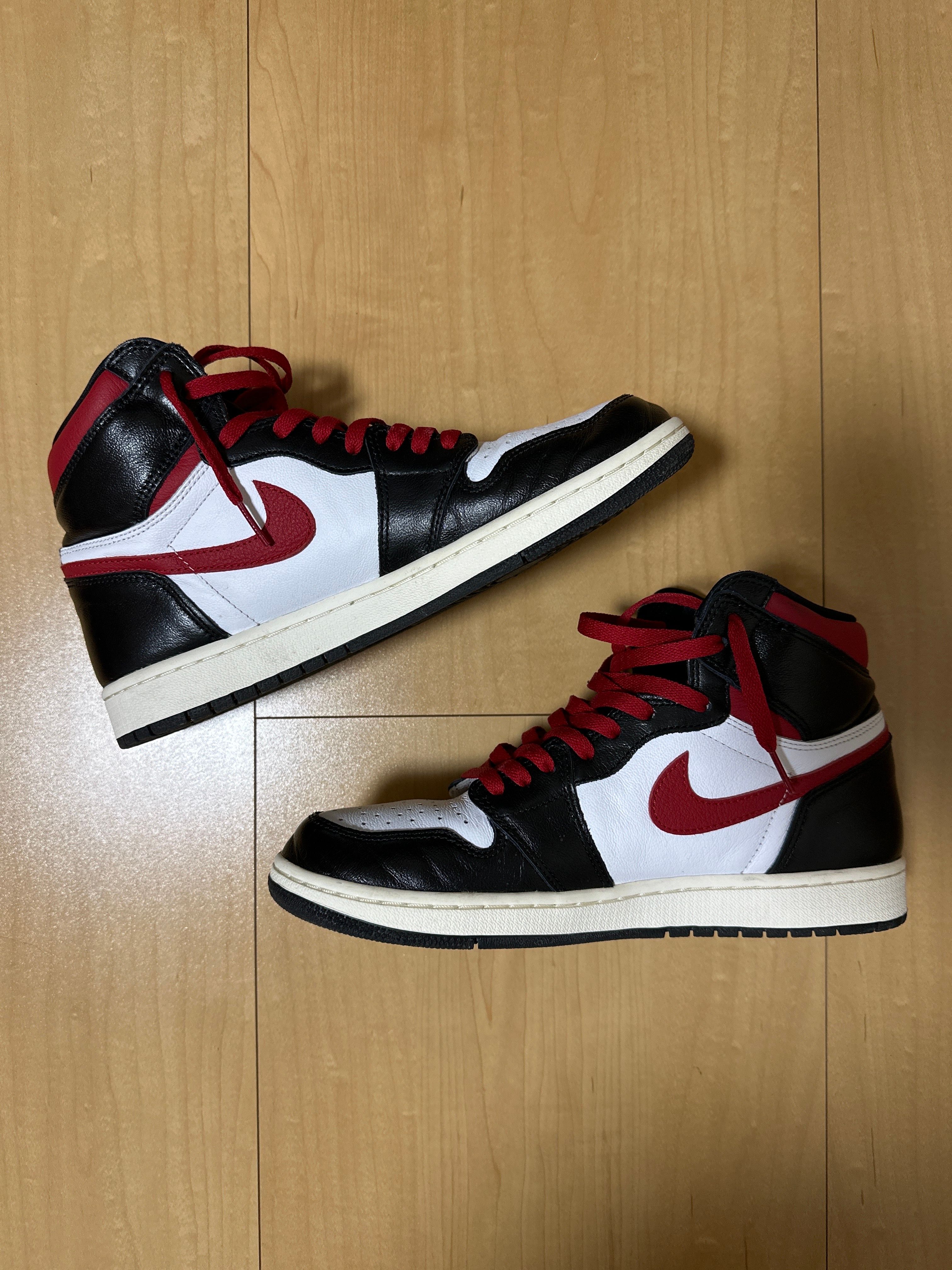 Nike Air Jordan 1 Retro High "Black/White/Sail/Gym Red"