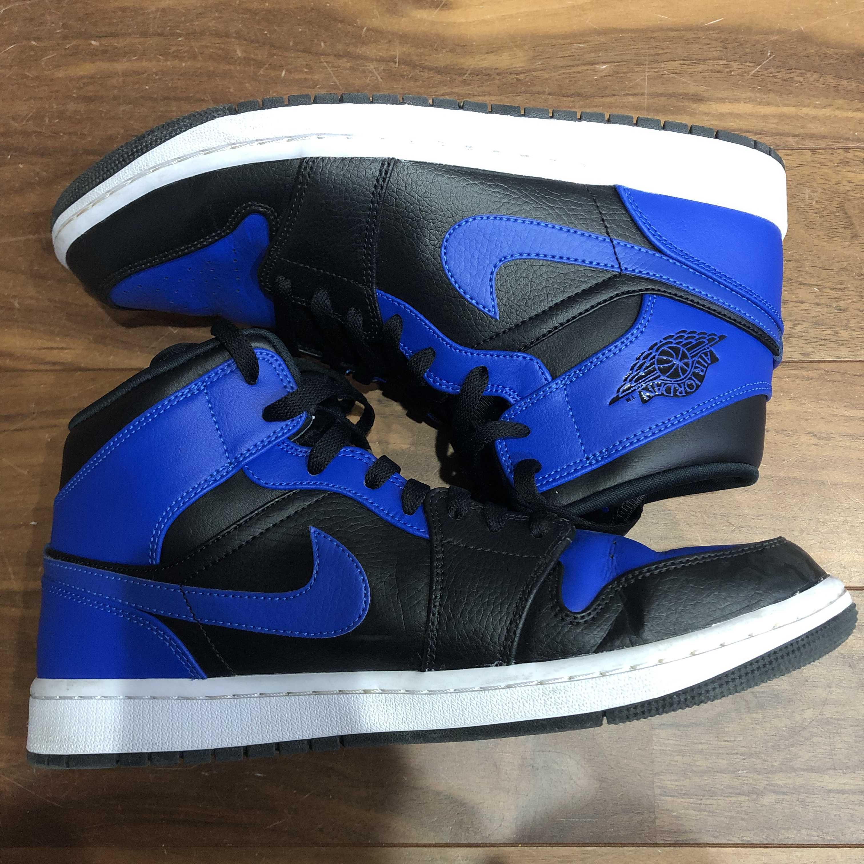 Nike Air Jordan 1 Mid "Hyper Royal"
