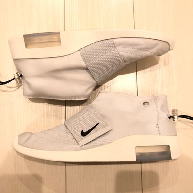 Fear Of God × Nike Air Moccasin "Pure Platinum"