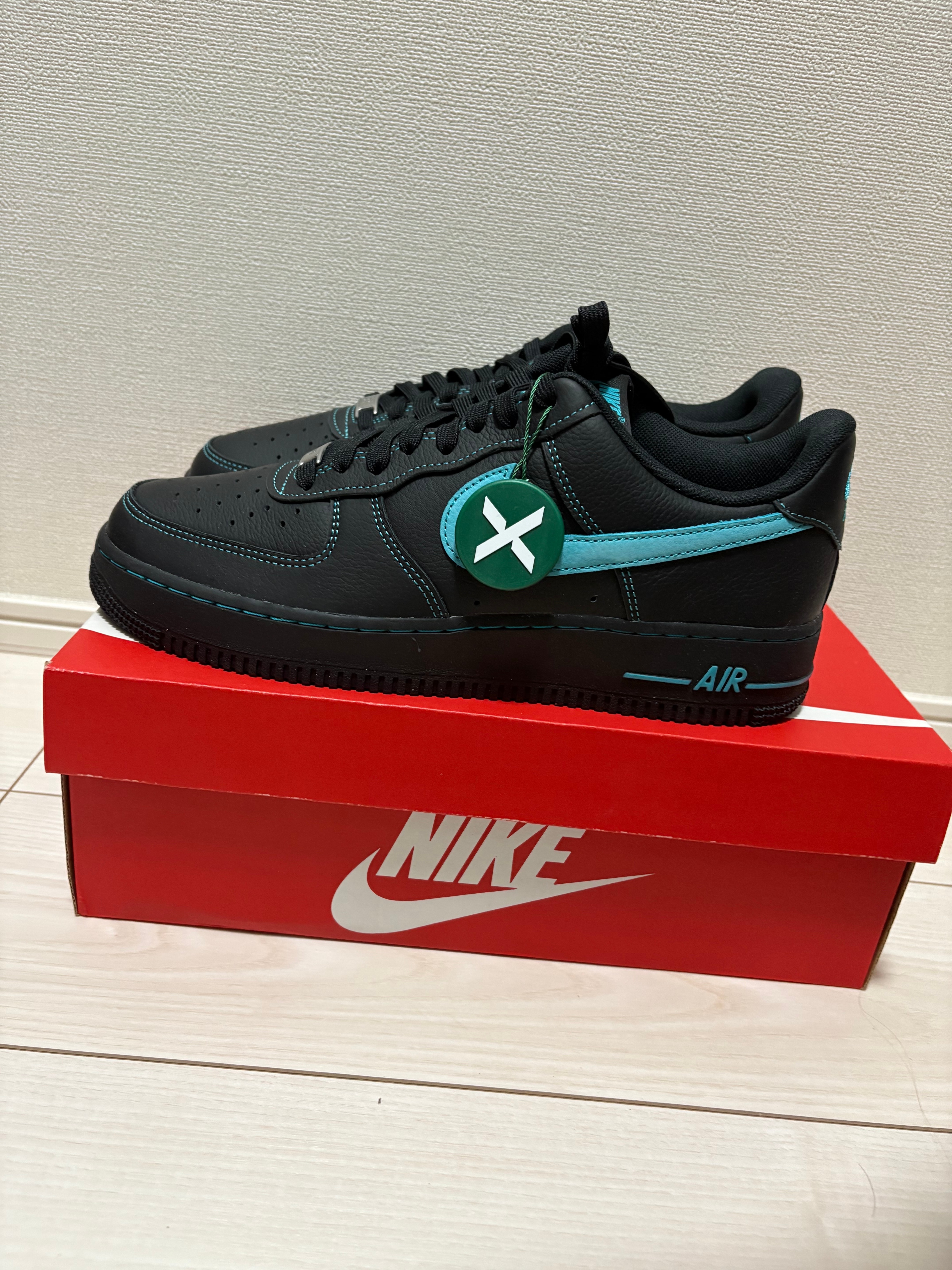 Nike Air Force 1 Low "Black Tiffany"