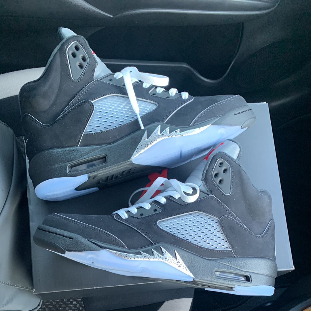 Nike Air Jordan 5 Retro OG "Black Metallic Reimagined"