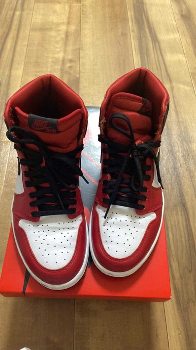 Nike Women's Air Jordan 1 High OG "Satin Red"