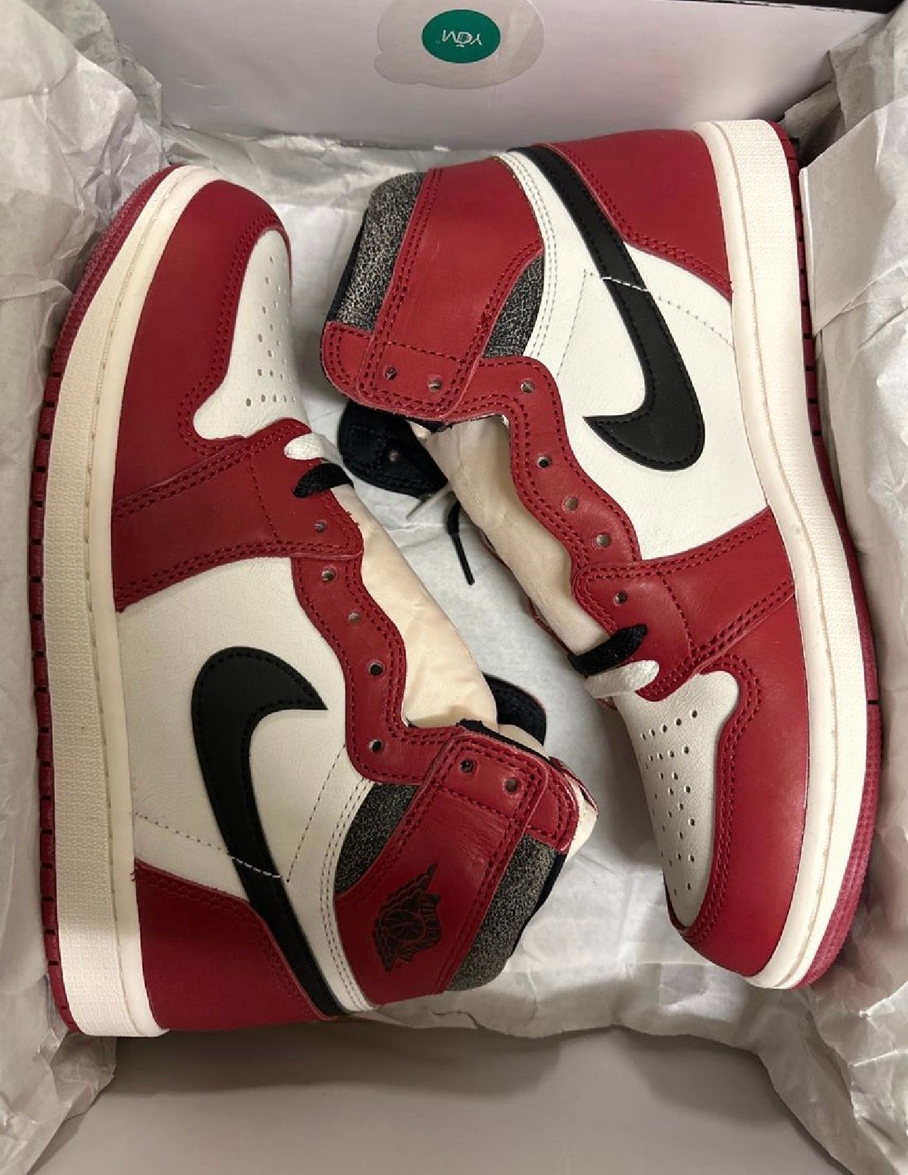 Nike Air Jordan 1 High OG "Lost & Found/Chicago"