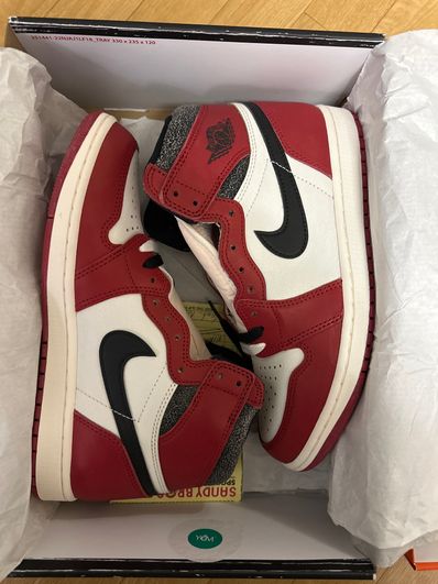 Nike Air Jordan 1 High OG "Lost & Found/Chicago"