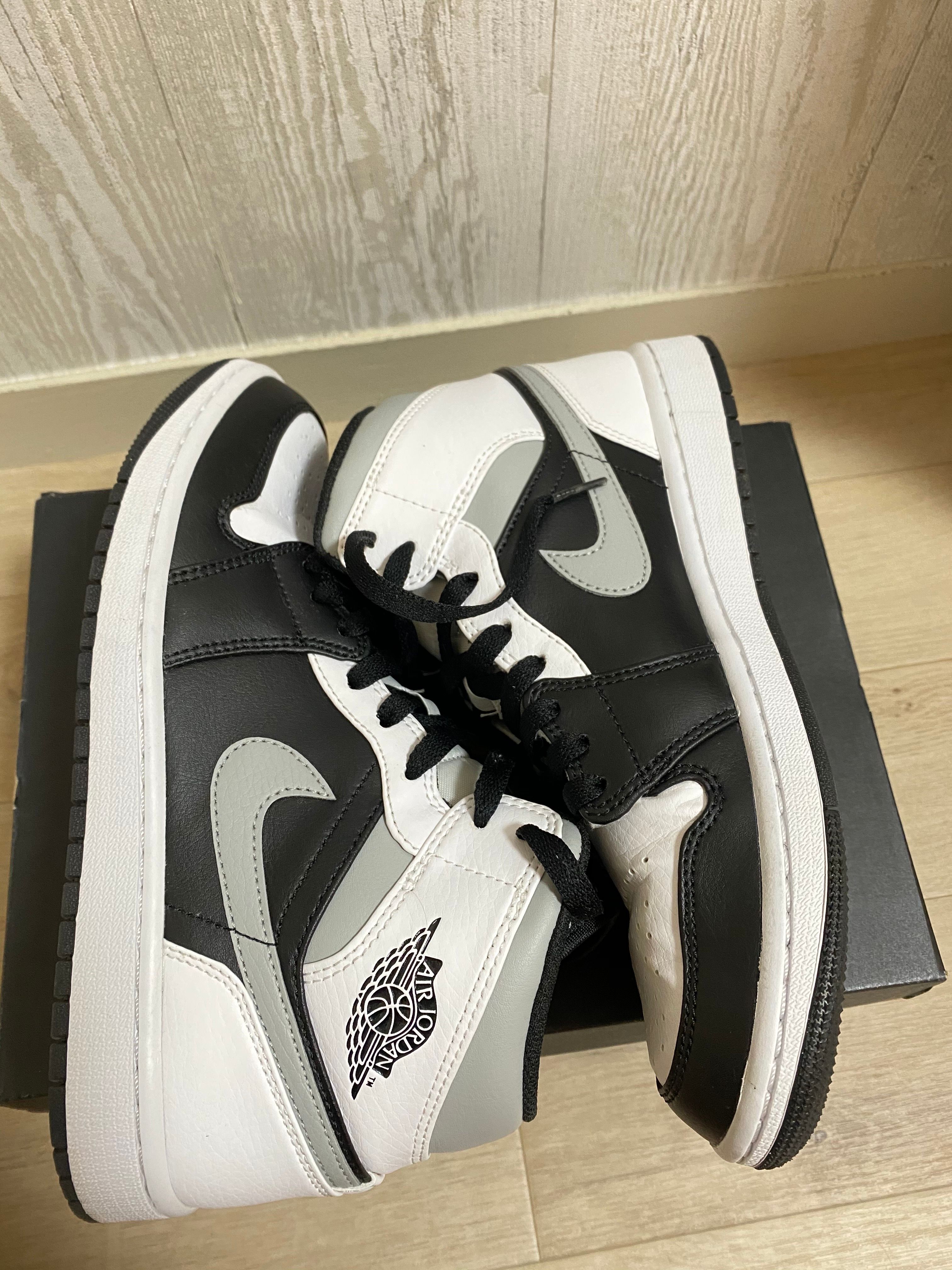 NIKE AIR JORDAN 1 MID "WHITE SHADOW"