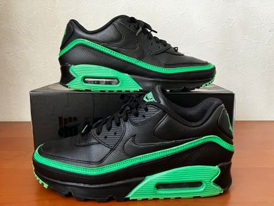 UNDEFEATED × Nike Air Max 90 "Black/Green"