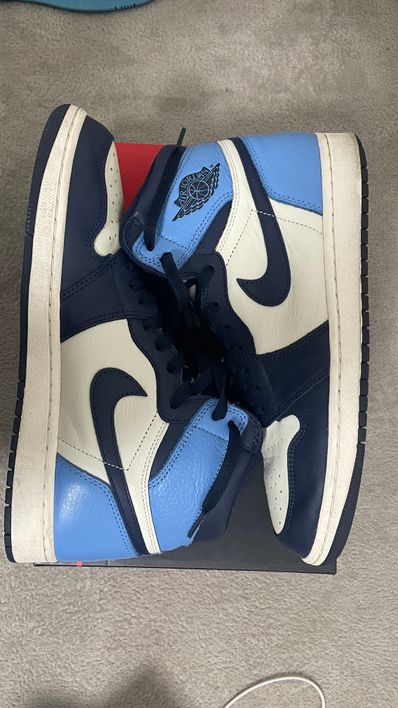 Nike Air Jordan 1 Retro High OG "Obsidian/University Blue"