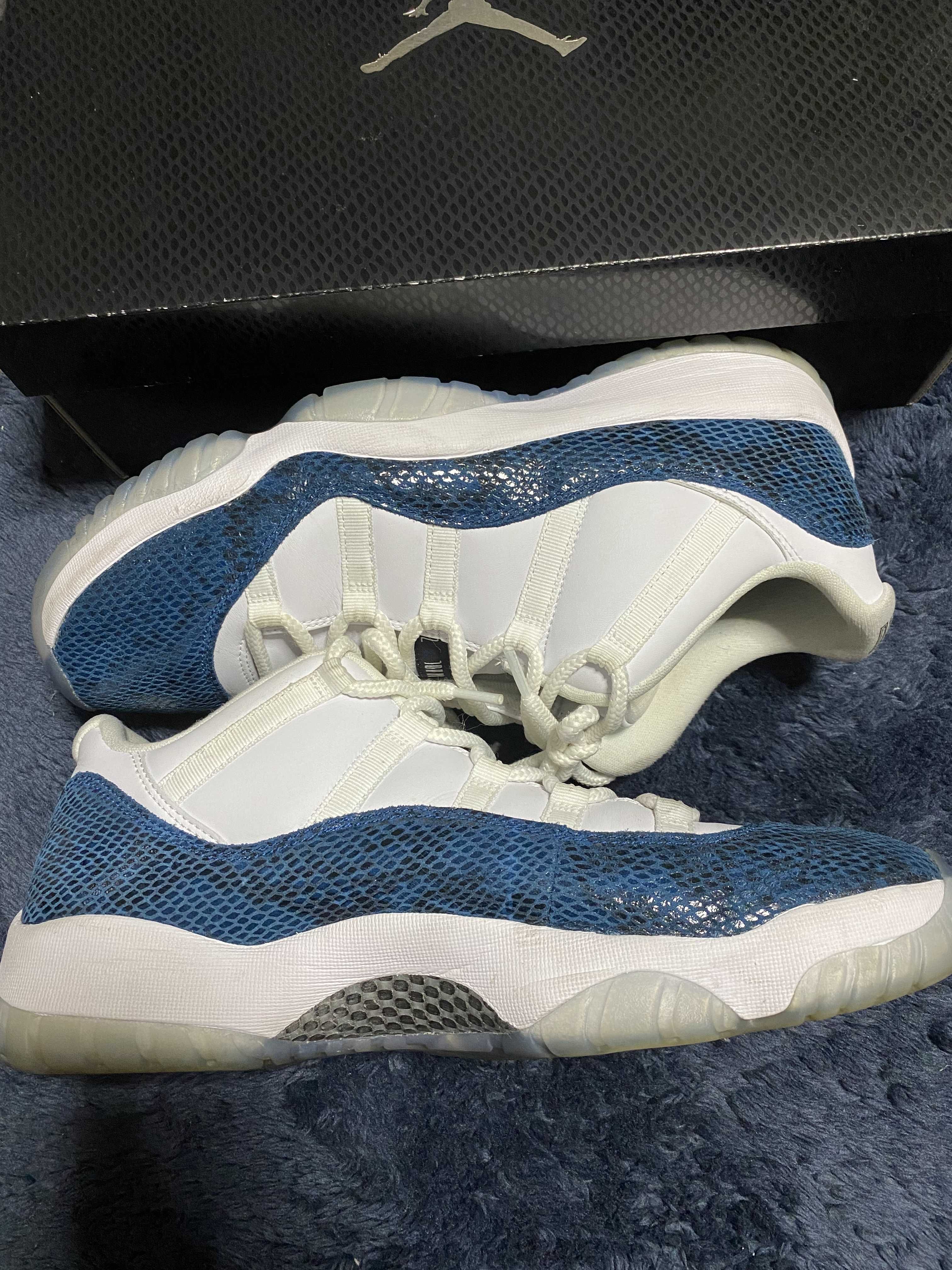 AIR JORDAN 11 LOW "SNAKESKIN"