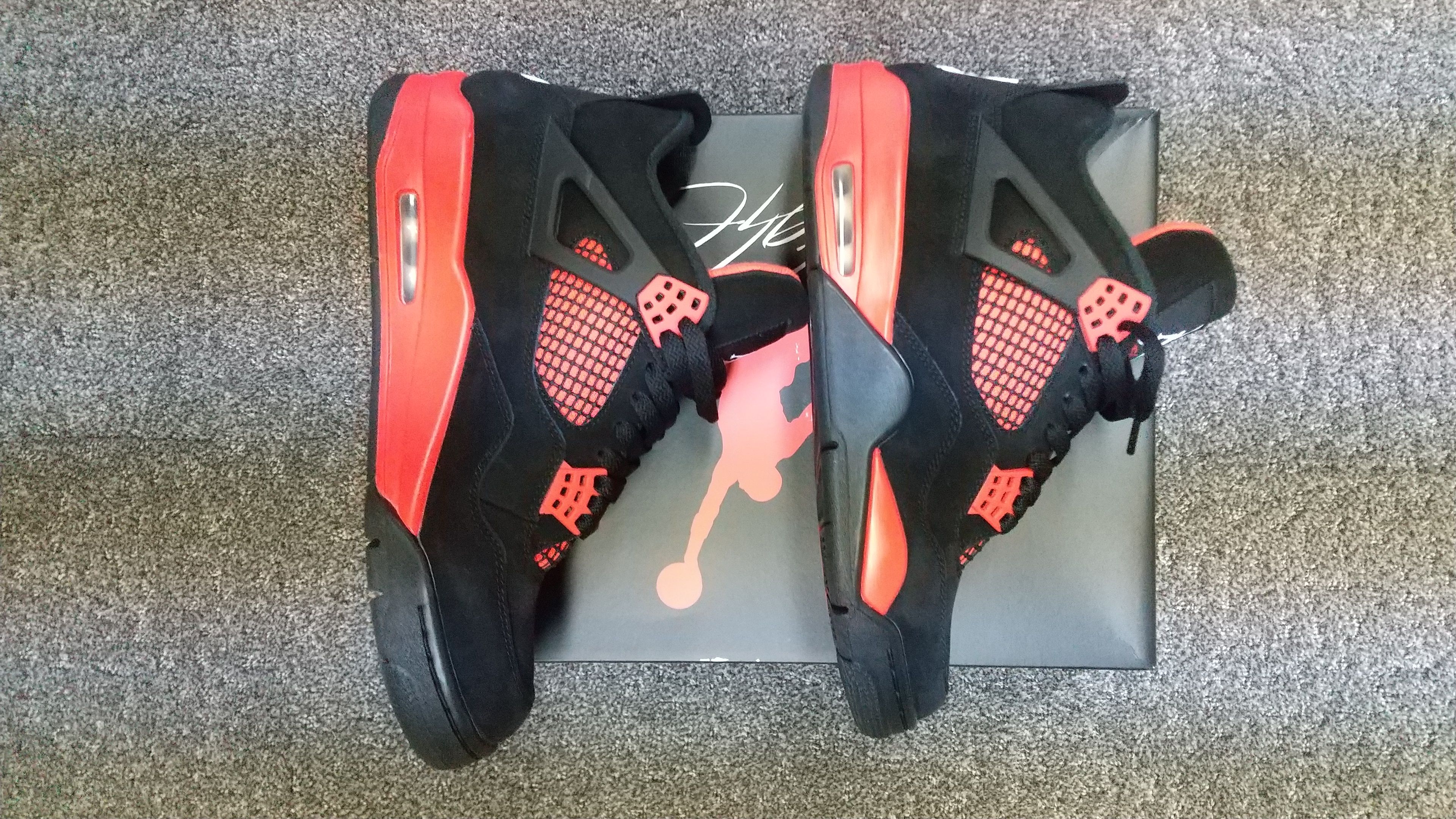 Nike Air Jordan 4 "Red Thunder/Crimson"