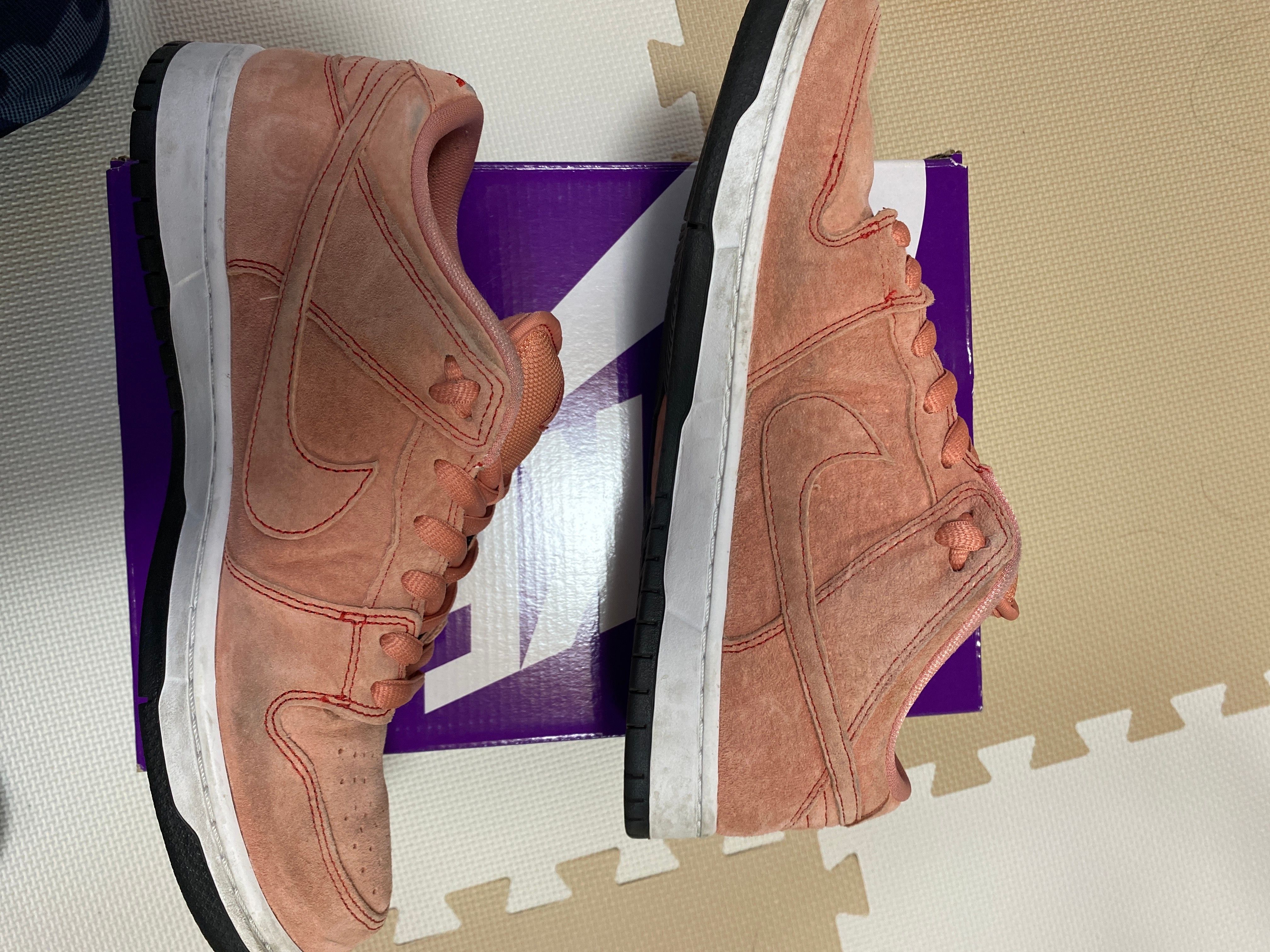 Nike SB Dunk Low "Pink Pig"