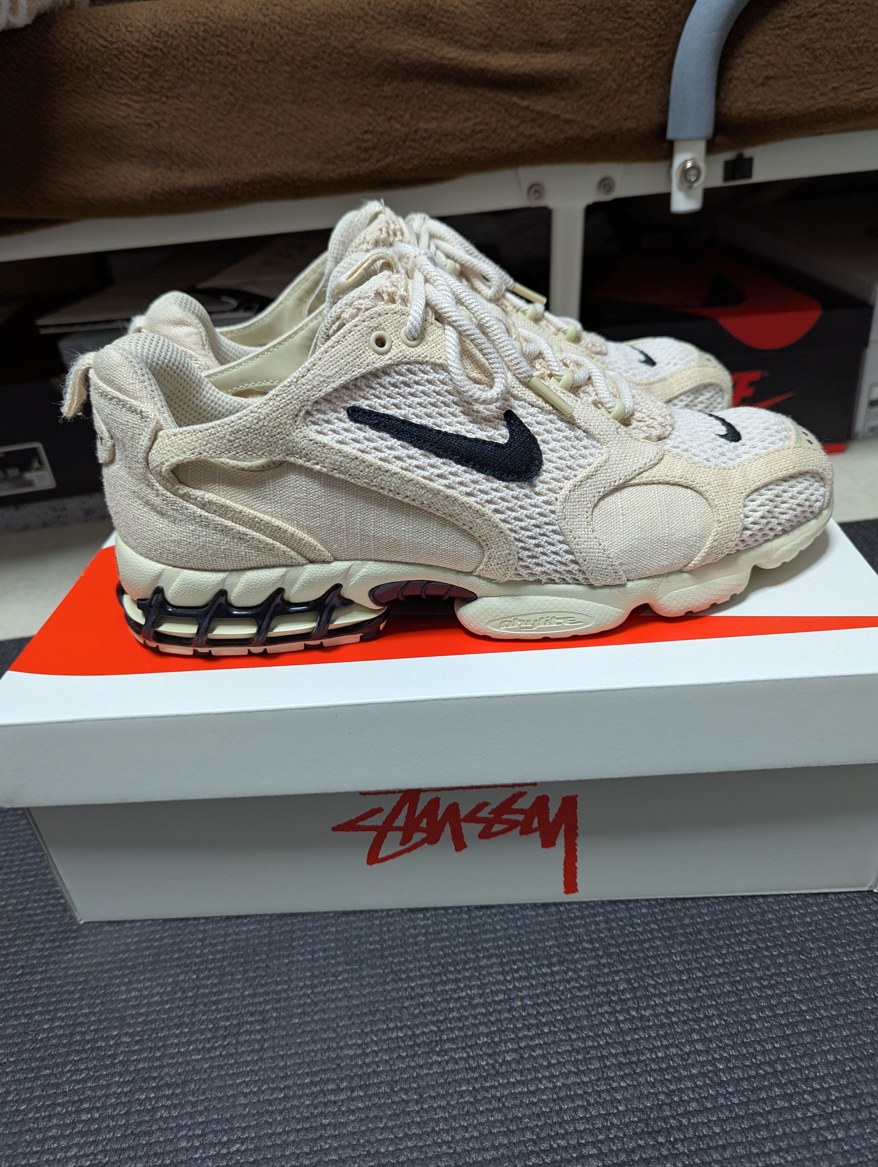 Stussy × Nike Air Zoom Spiridon CG 2 "Fossil/Black"
