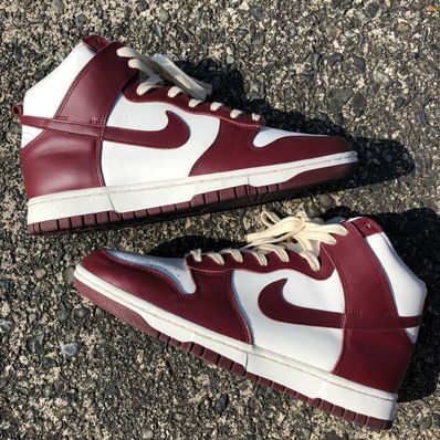 NIKE Women's DUNK HIGH "TEAM RED"