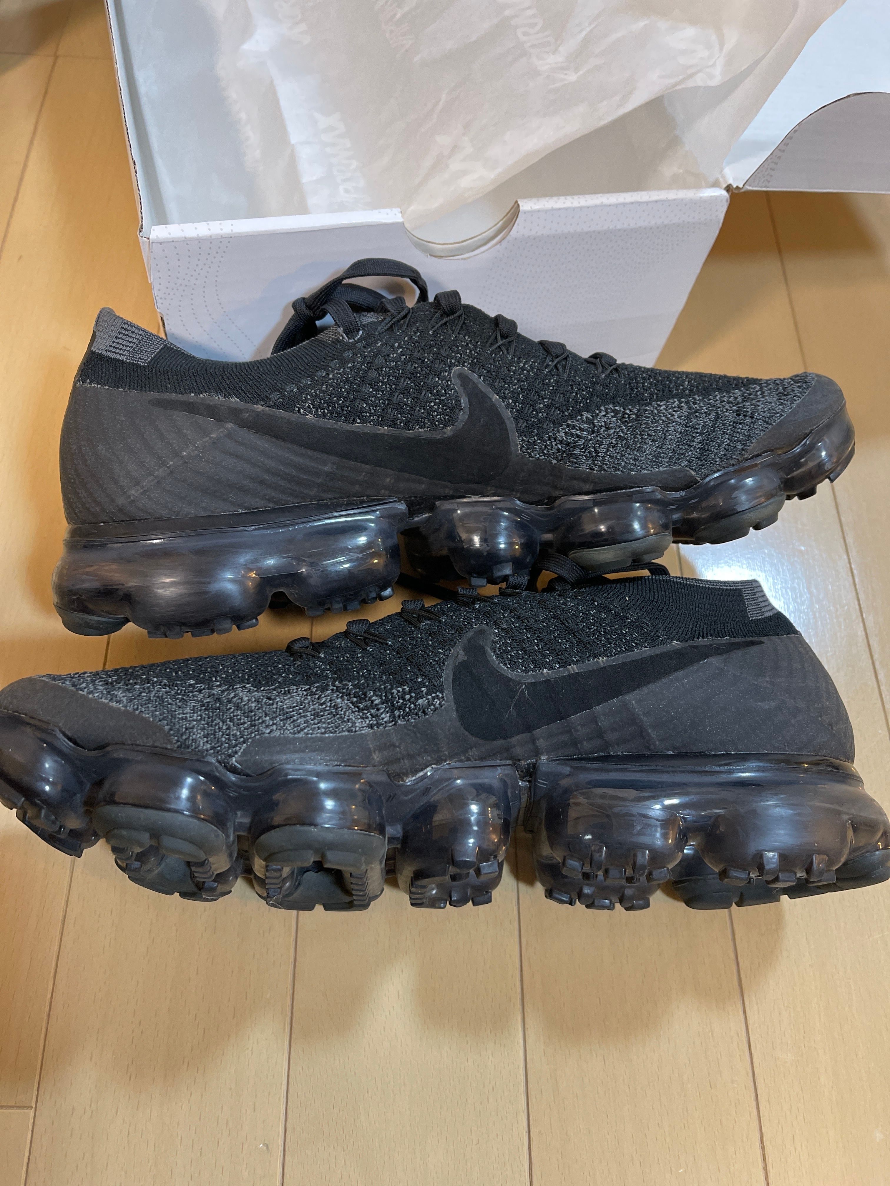 Nike Air Vapormax Flyknit "Triple. Black 2.0"
