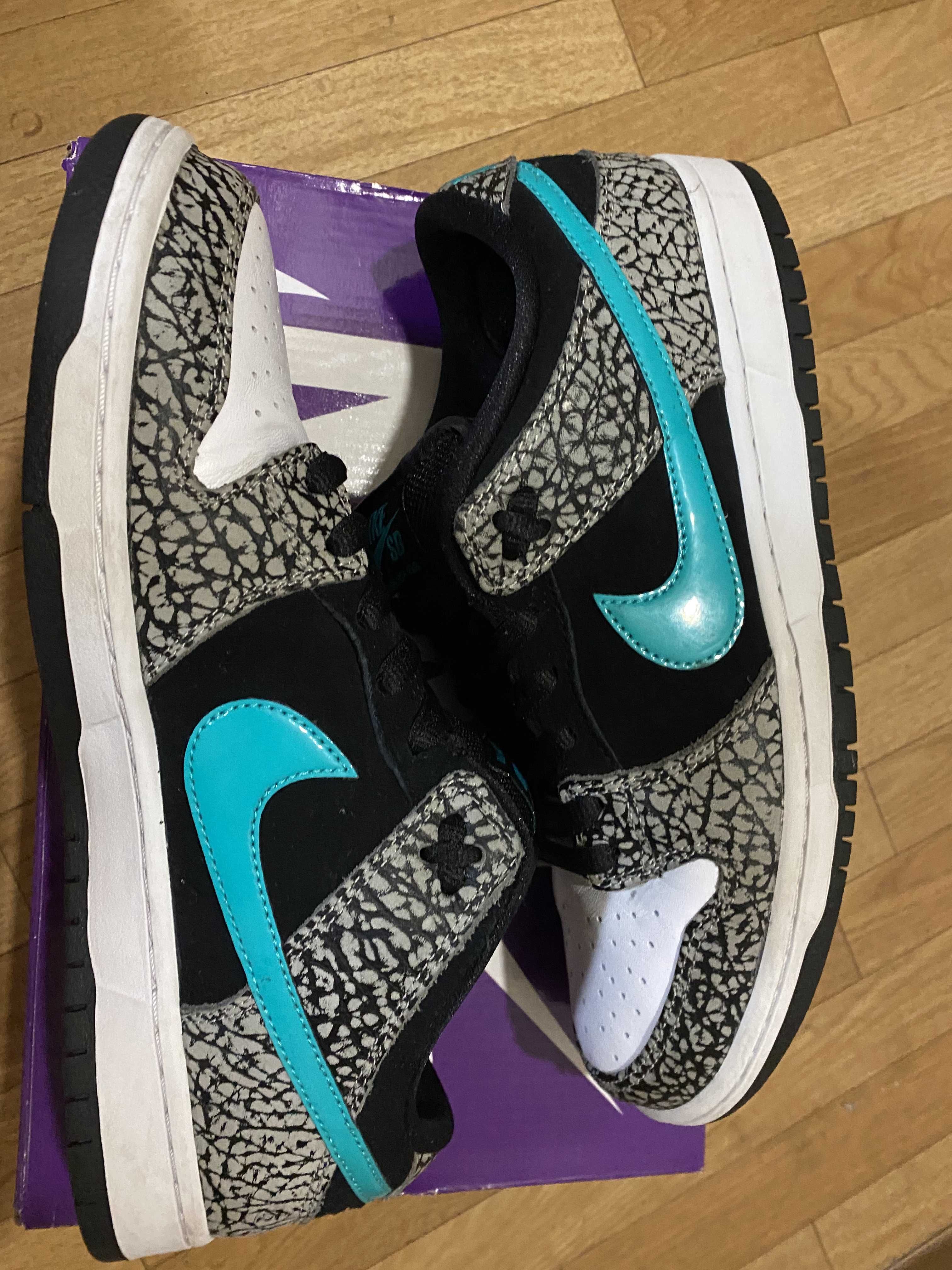 Nike SB Dunk Low "Elephant/Safari"