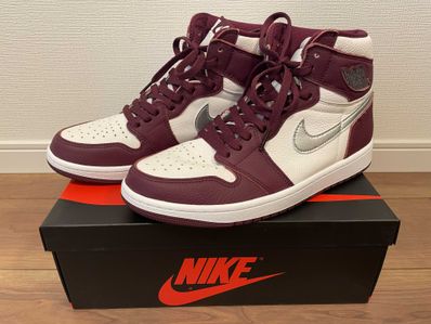 Nike Air Jordan 1 High OG "Bordeaux"