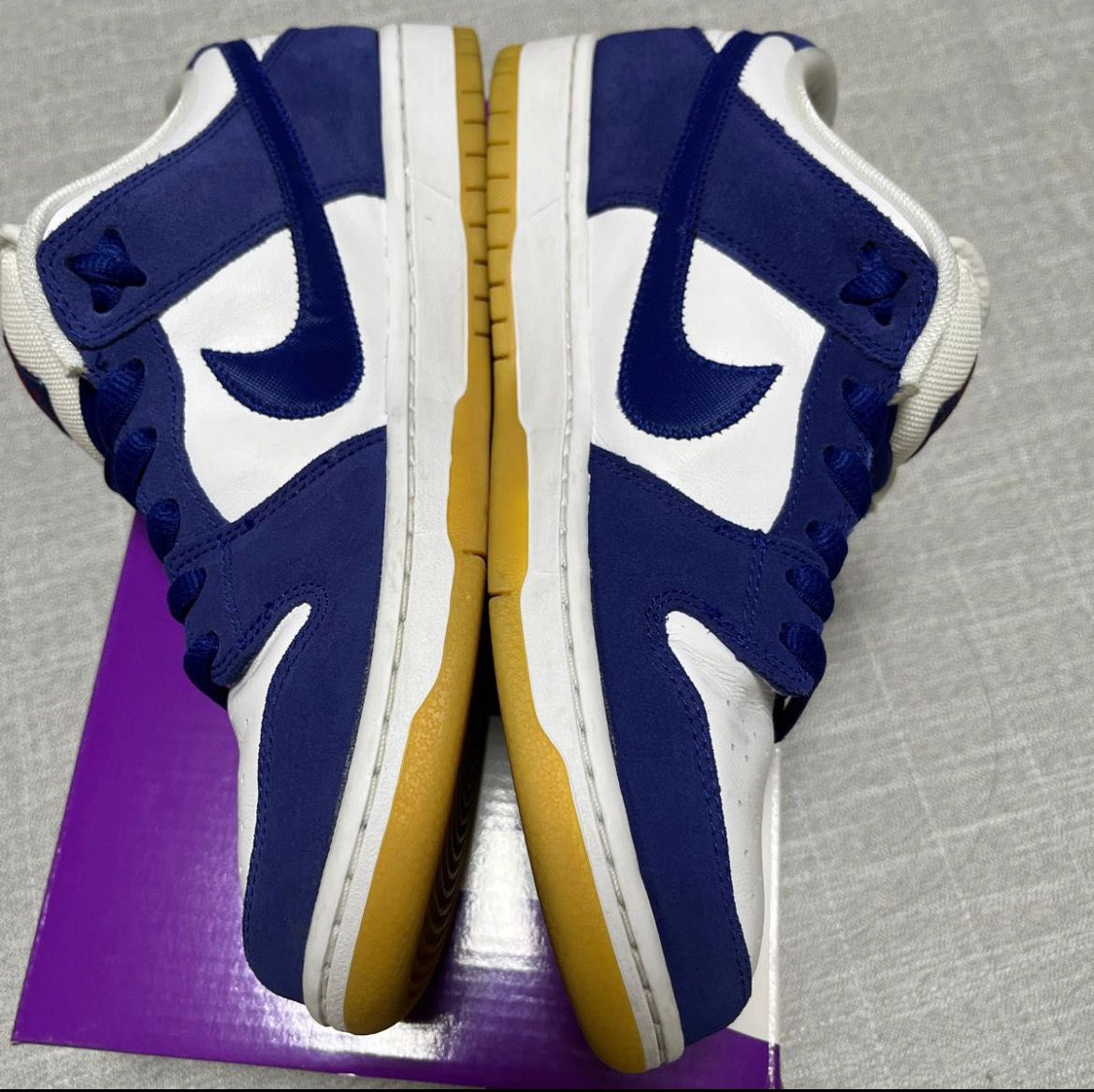 Nike SB Dunk Low "Los Angeles Dodgers/Deep Royal Blue"