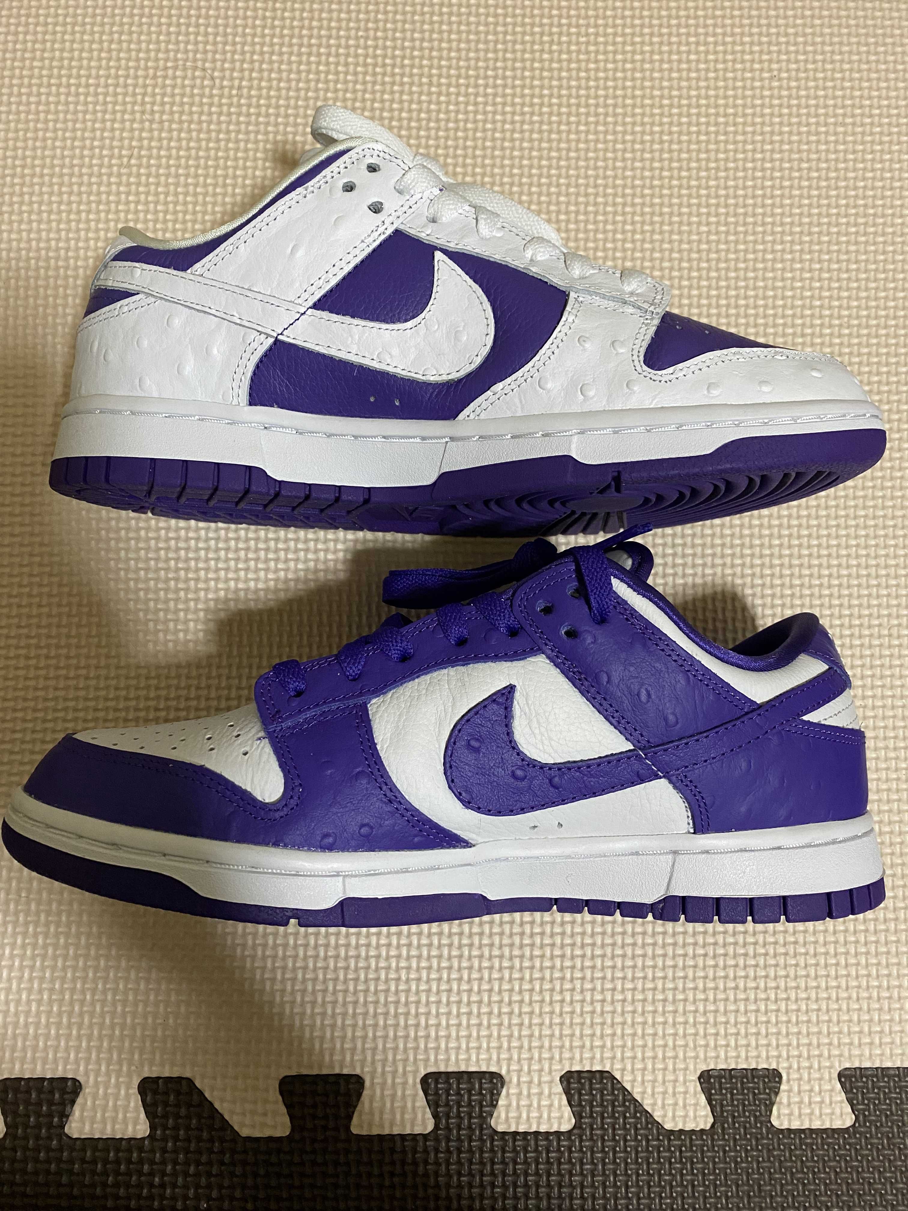 Nike Women's Dunk Low "Made You Look"