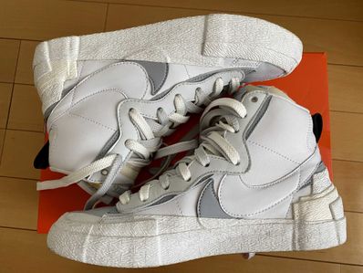 sacai × NIKE BLAZER MID "WHITE/WOLF GREY"