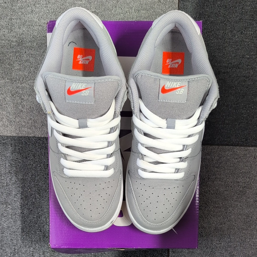 ナイキ SB ダンク ロー オレンジレーベル "グレーガム"