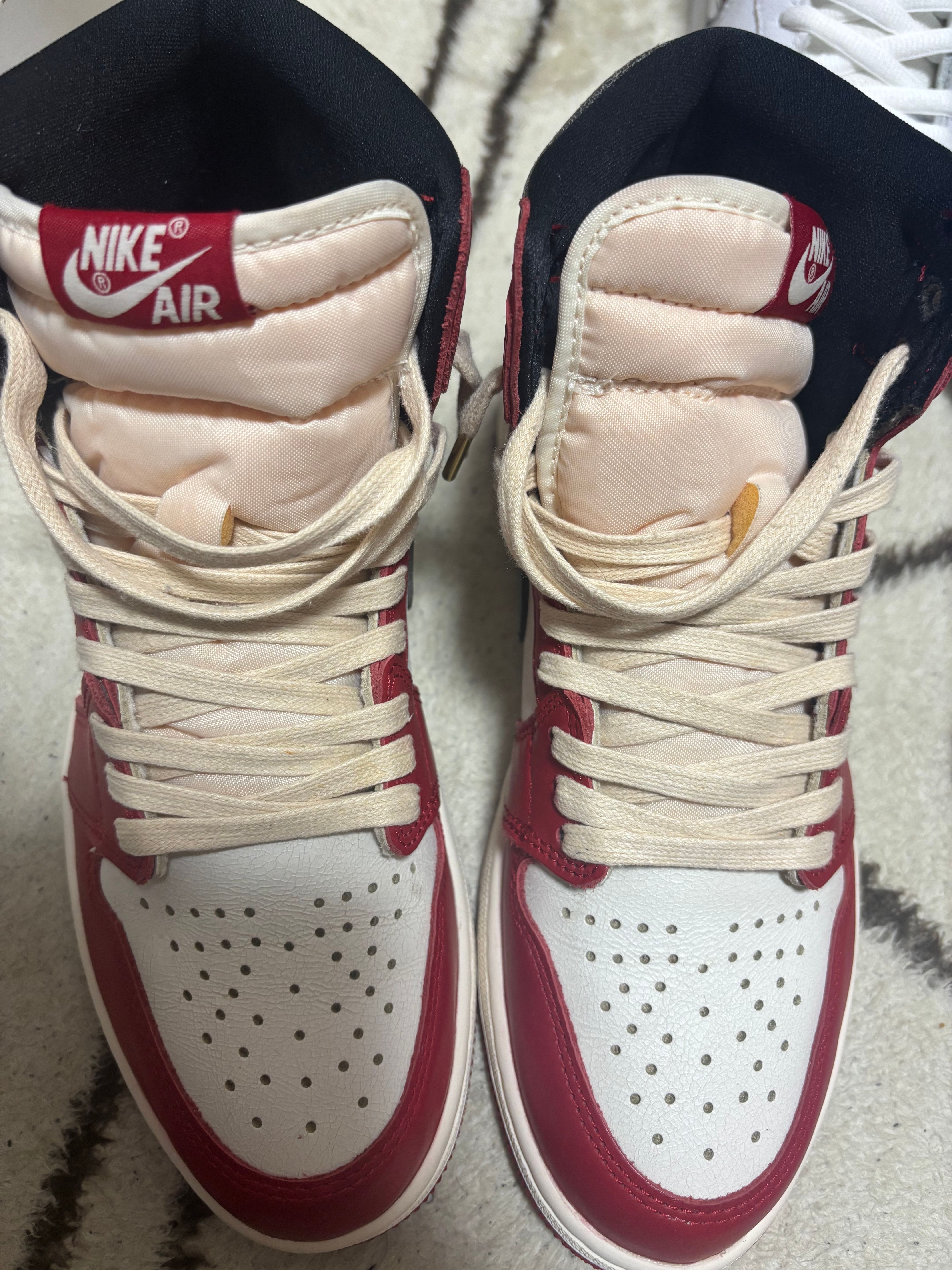 Nike Air Jordan 1 High OG "Lost & Found/Chicago"