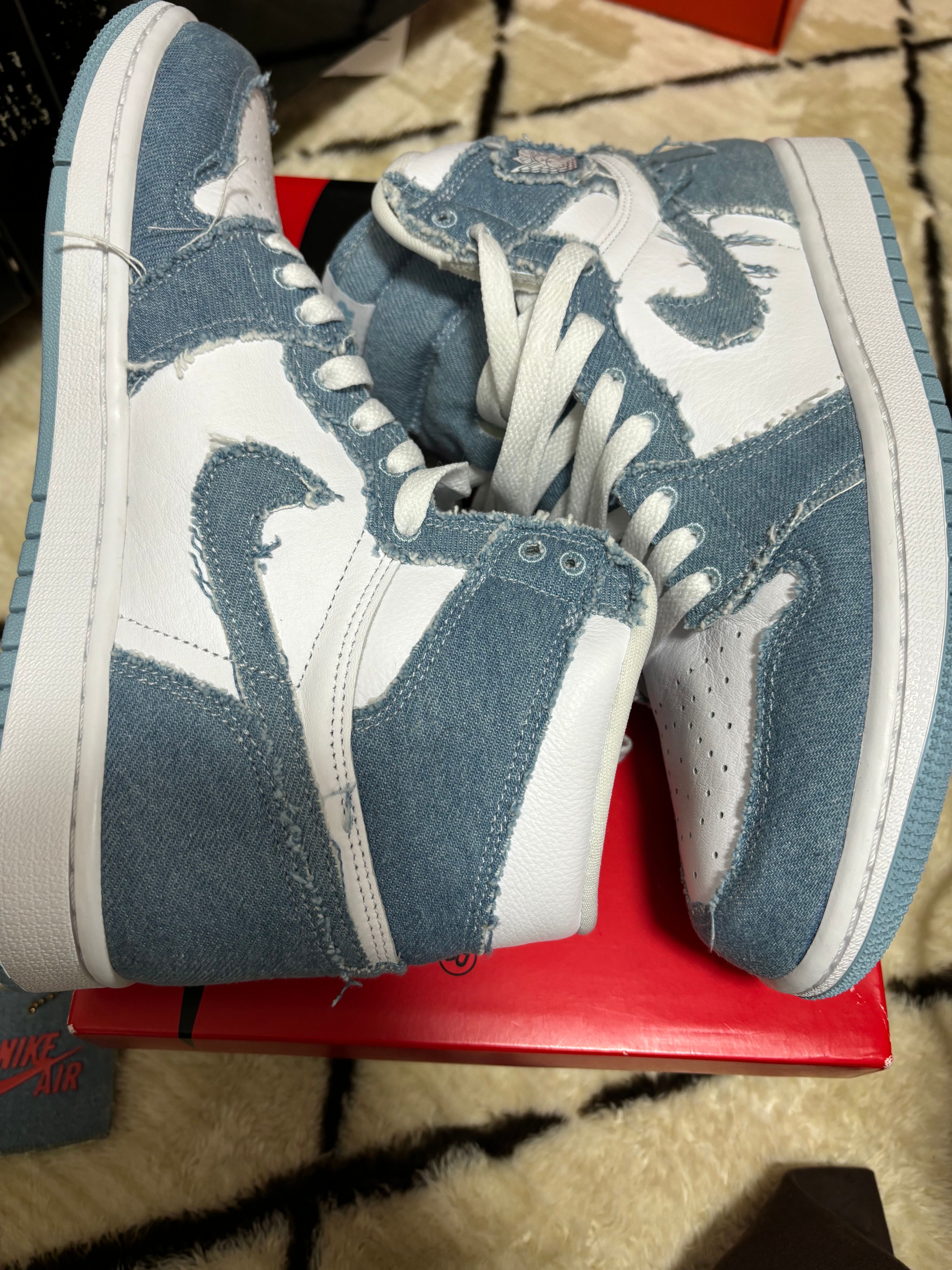 Nike Women's Air Jordan 1 High OG "Denim"