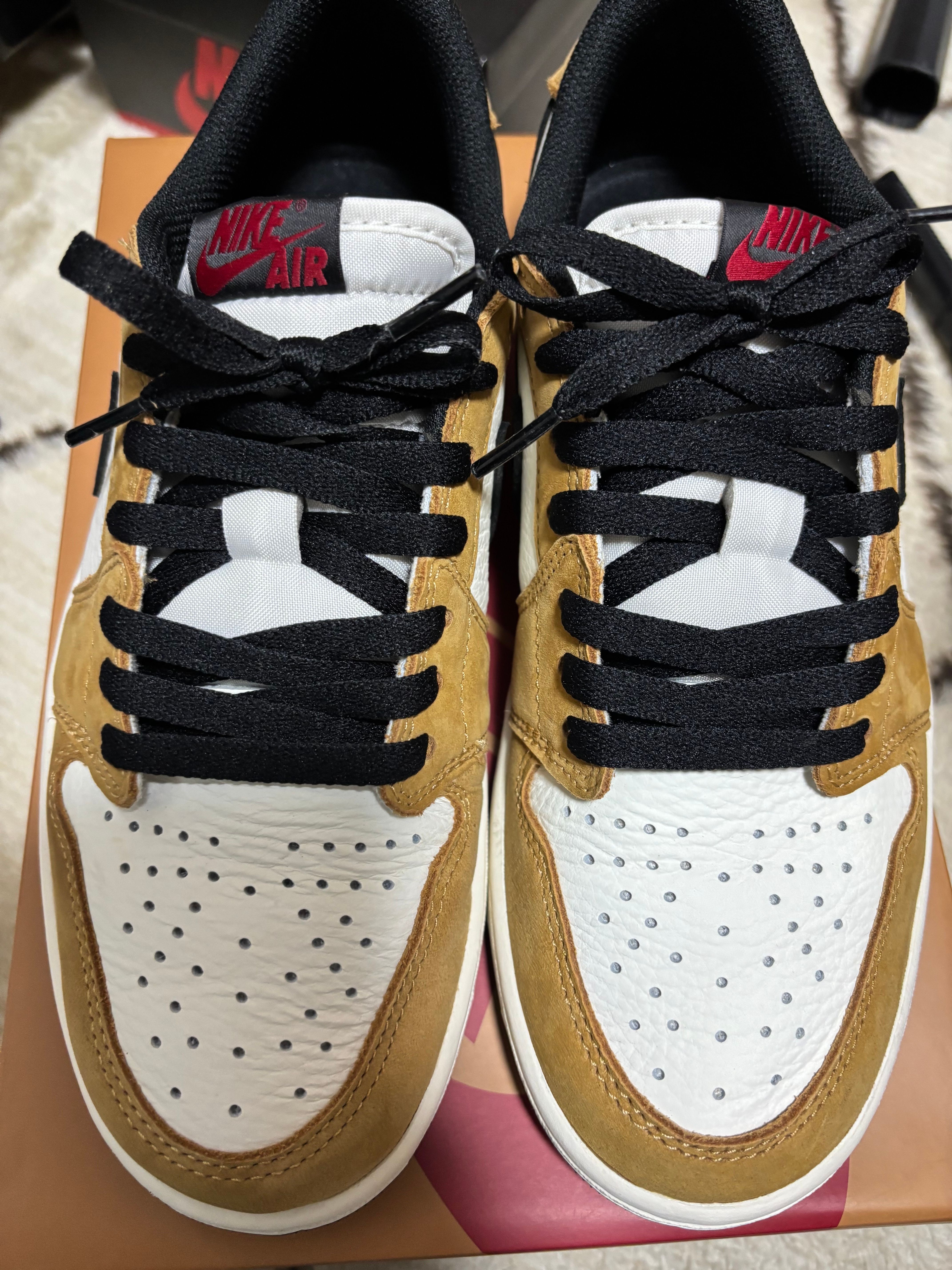 Nike Air Jordan 1 Low OG "Rookie of the Year/Sail and Golden Harvest"
