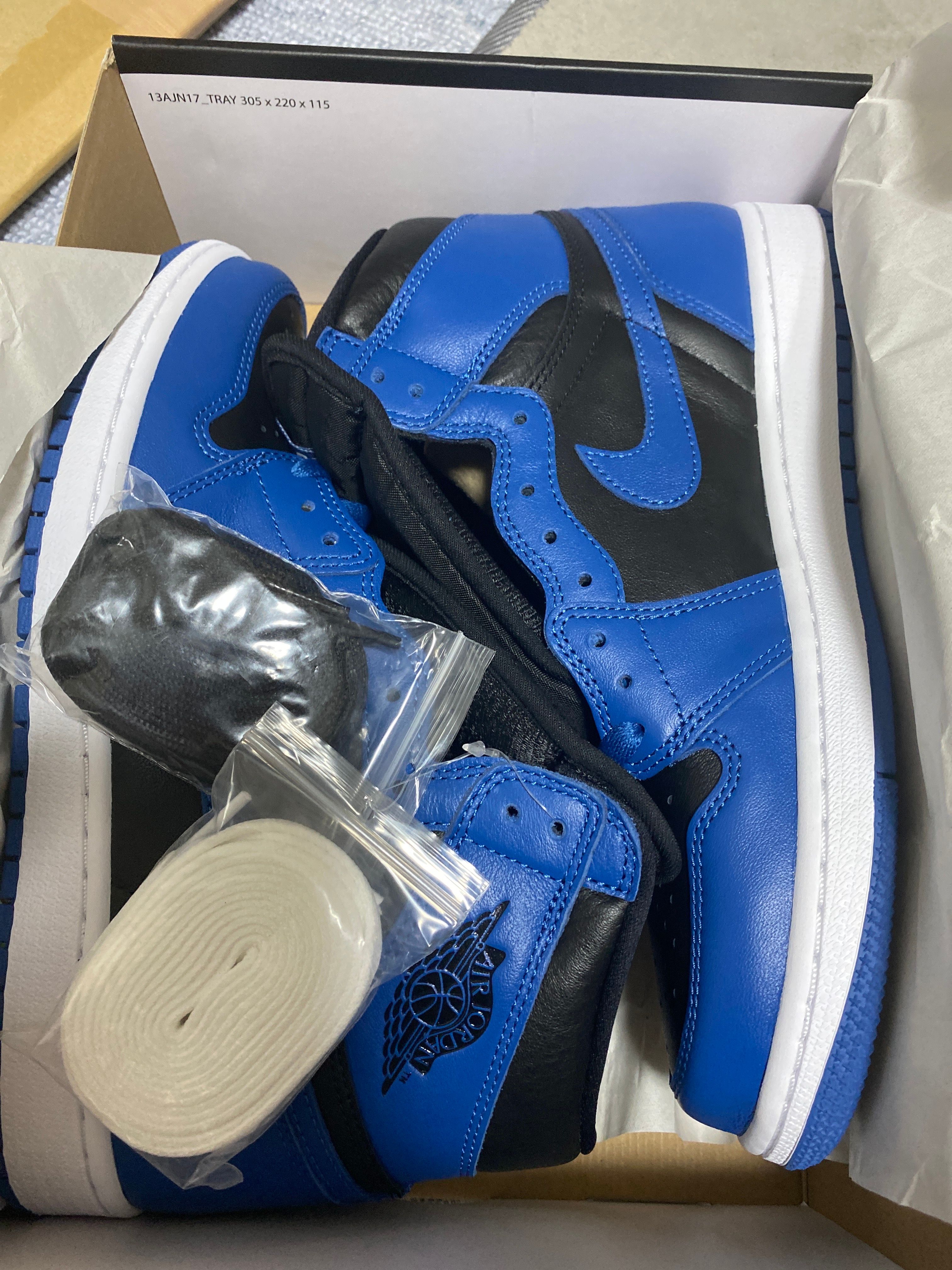 Nike Air Jordan 1 Retro High OG "Dark Marina Blue"