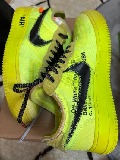 Off-White × Nike Air Force 1 Low "Volt"